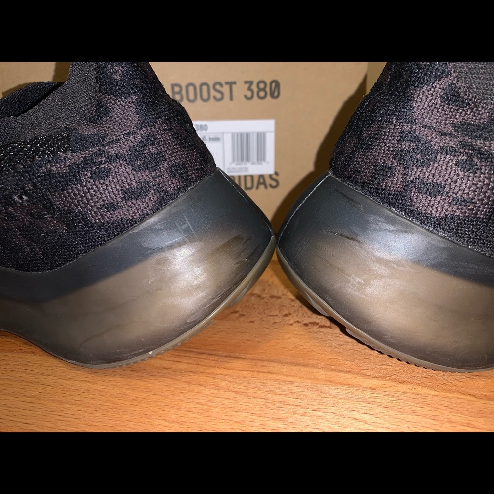 Yeezy 380 in Onyx - Picture 5 of 10